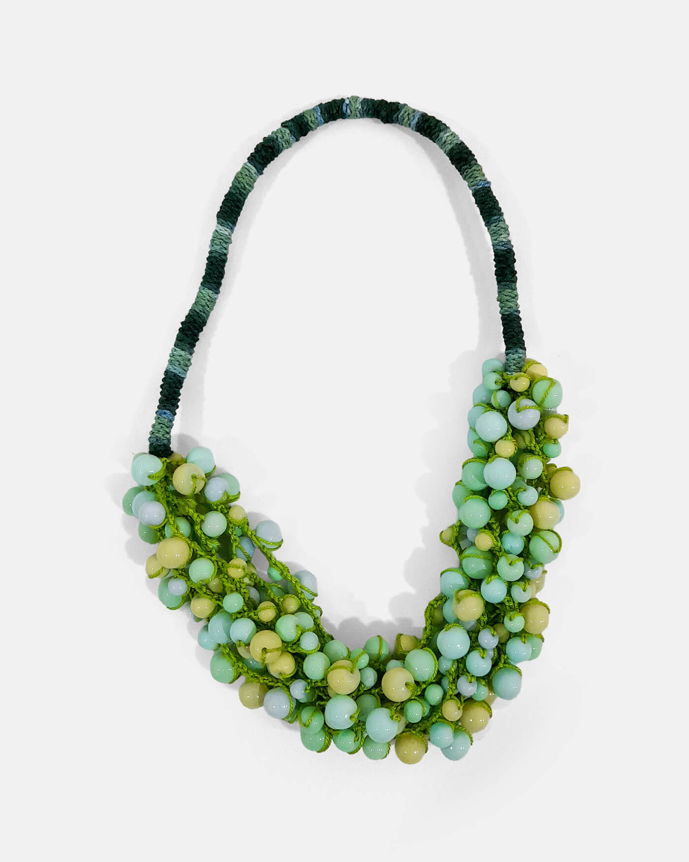 Colar em fio de Crochet -  Atelier79